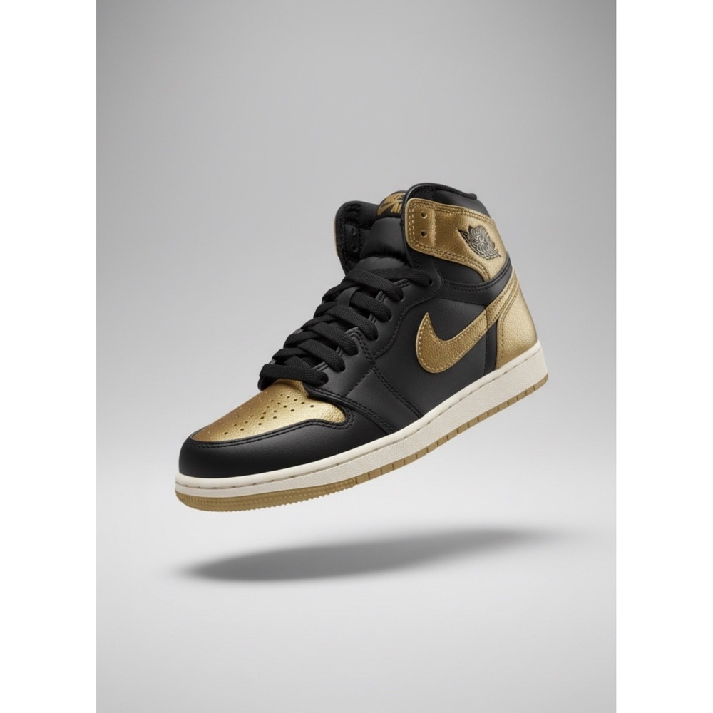 NIKE SNEAKERS/AIR JORDAN 1 RETRO HIGH 2025/BLACK & GOLD/ KIDS‎ SIZE 4/NEW/NO LID